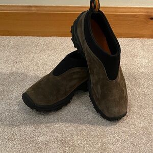 Men's or Women’s Merrell Brown Slip-On Shoes
